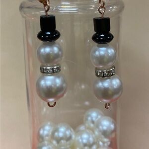 Handmade Christmas snowman dangling earrings